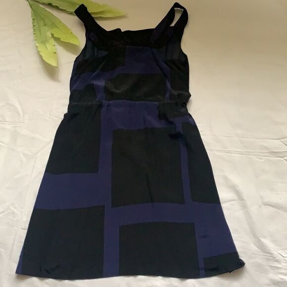 🌟MEXX Printed Silk Dress🌟 - Picture 8 of 10